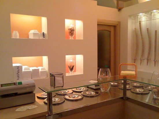 Vanilla Creams & Fruits