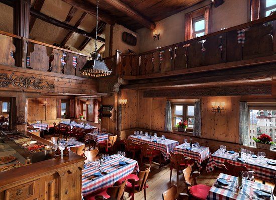 Restaurant-Bar Chesa Veglia