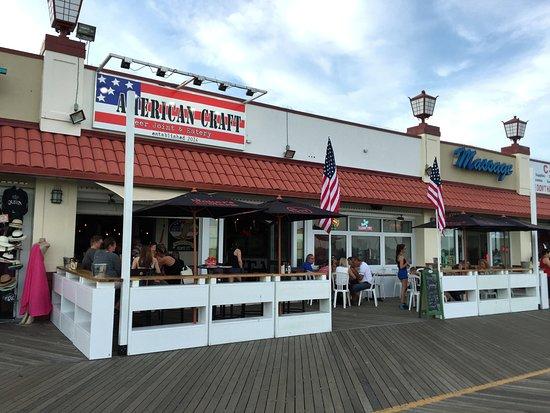 American Craft Beer Joint & Eatery