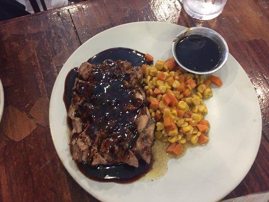 Brad & Pits Ribshack Kapitolyo