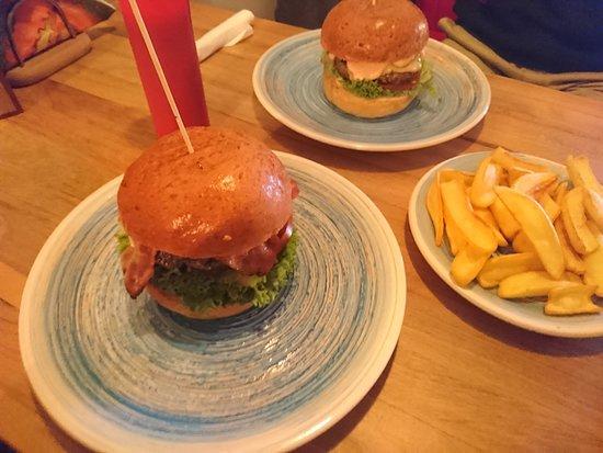 American Dream Restaurant