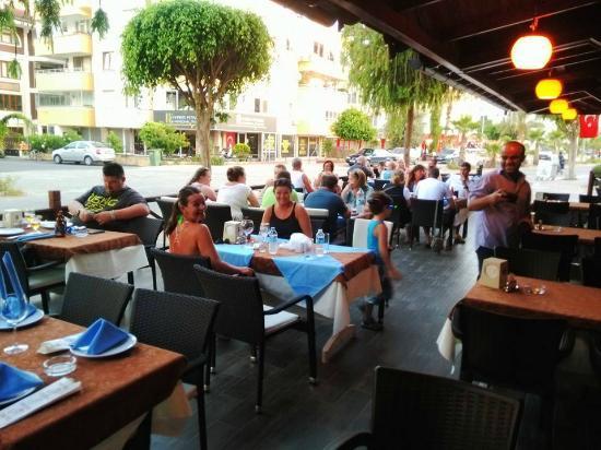 BalcI Restaurant Cafe & Bar