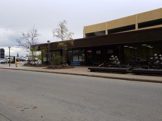 K Street Convenience Store & Market