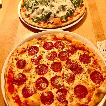 Feuerpfeils Holzofenpizza