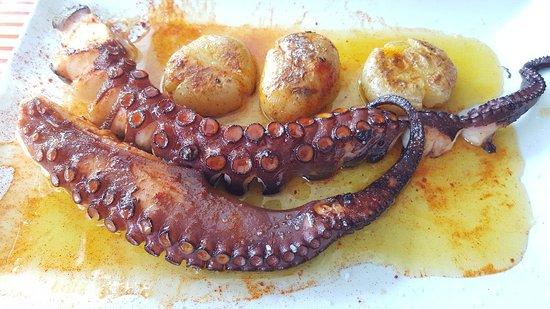 Café Fado La Portuguesa