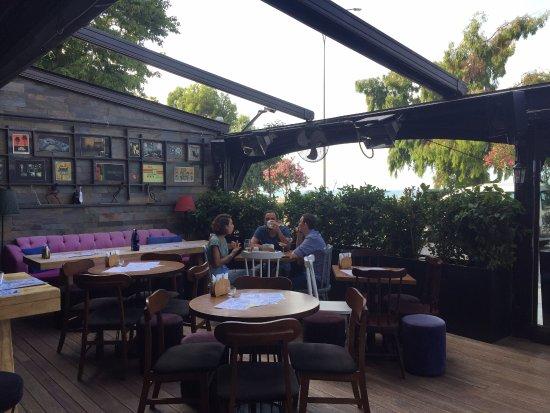 Garage Street Food Bar