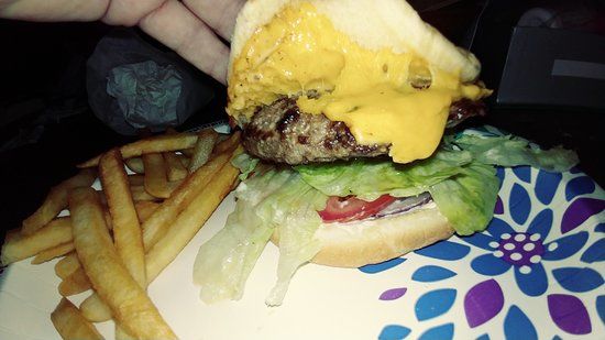 Jenny's Giant Burger