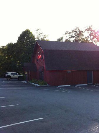 Bogart's Restaurant and Tavern