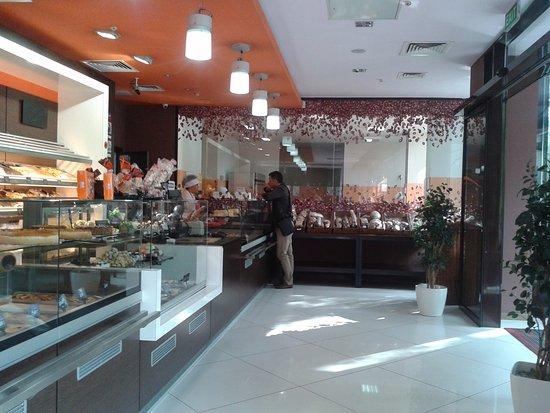 Thomi's Pastry