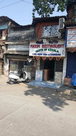 Hotel Maxim Restaurant