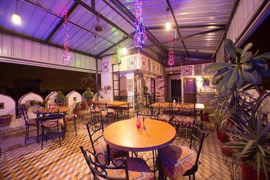 Hotel Moon Light Palace Restaurant