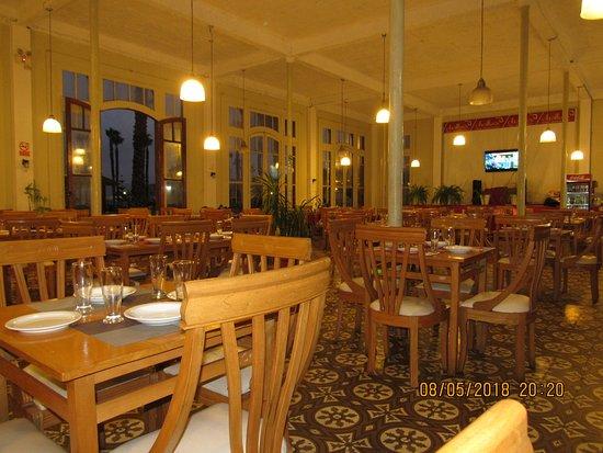 Challwa Pescados Y Mariscos