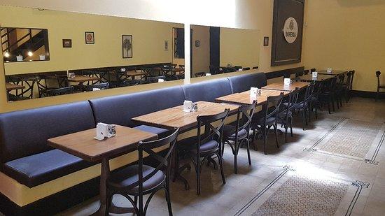 Ipe Amarelo Restaurante