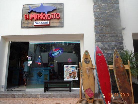 El Merkadito Seafood