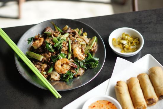 Manao Thai Street Eats