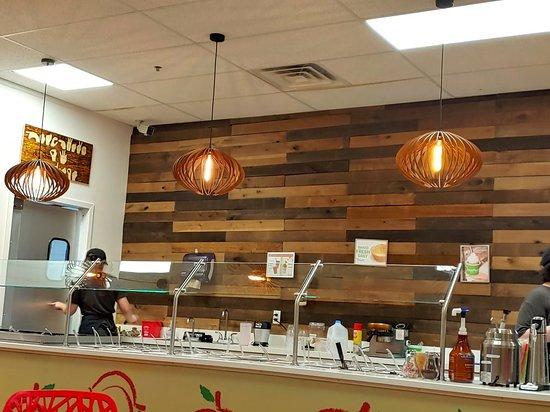 Peachwave Frozen Yogurt