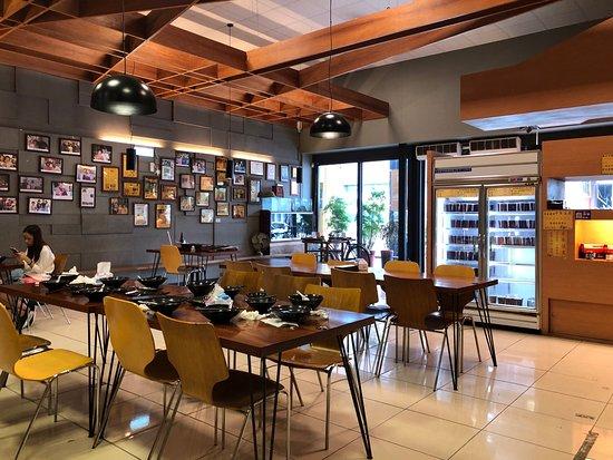 Lao Dong Tai Thick Rice Noodles