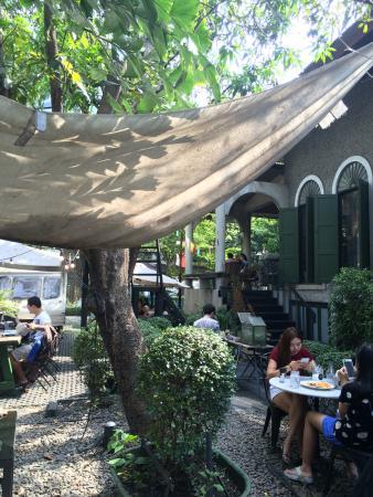 Treat Cafe & Hangout