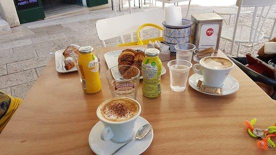 Gahvè - Coffee & Drink