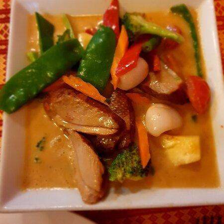 Ploy Thai Restaurant