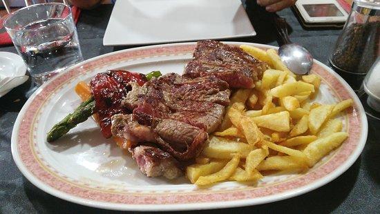 La Tabaiba Tapas Bar