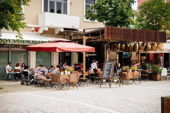 Shtepia e Kafes Gimi