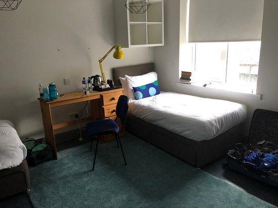 Tom, Dick & Harriet's