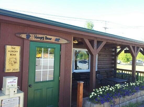 Hungry Bear Restaurant