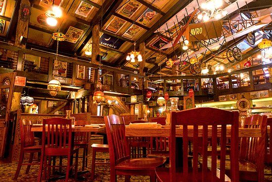 Mangy Moose Steakhouse and Saloon