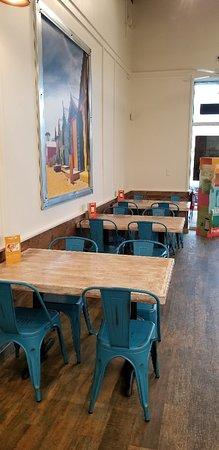 Tropical Smoothie Cafe