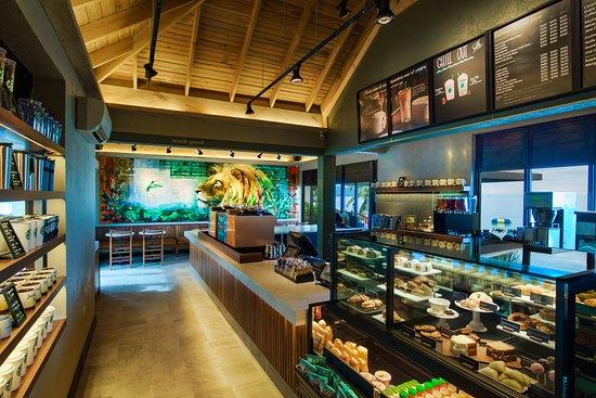 Starbucks Doctors Cave Beach