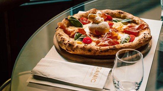 Organic Pizza and Food