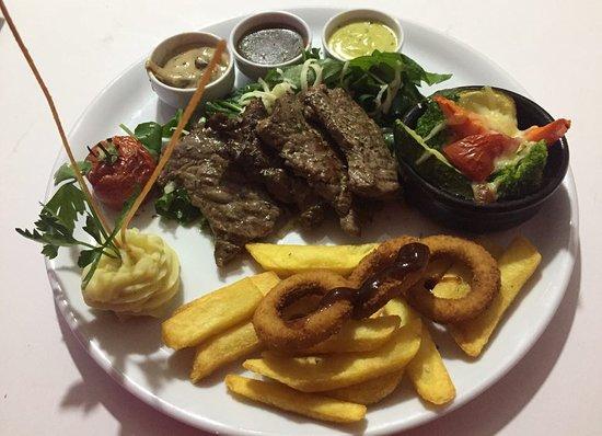 Charlie's Restaurant Dance & Bar