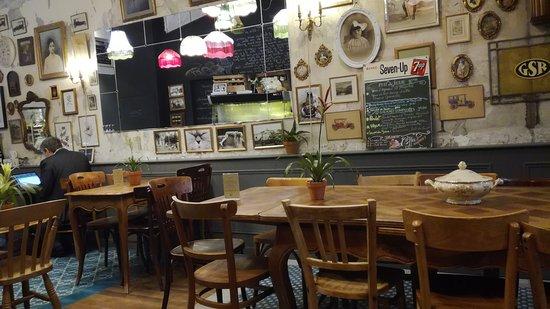 Gilberte Et Marguerite