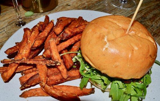 Hope Island Blue Water Grill