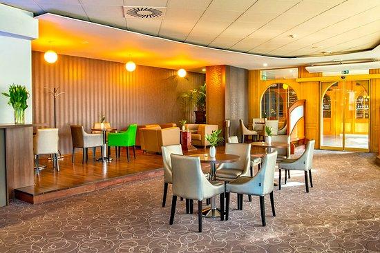 Bruno Cafe & Restaurant