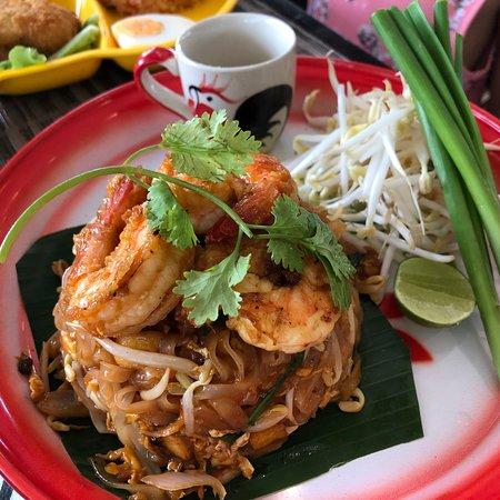 S Cafe and Restaurant