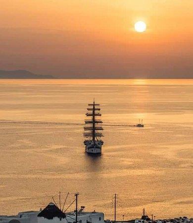 Chill out lounge cafe bar