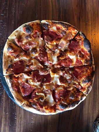 Alphi Pizzeria Artesanal