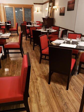 SureStay Bar & Grill