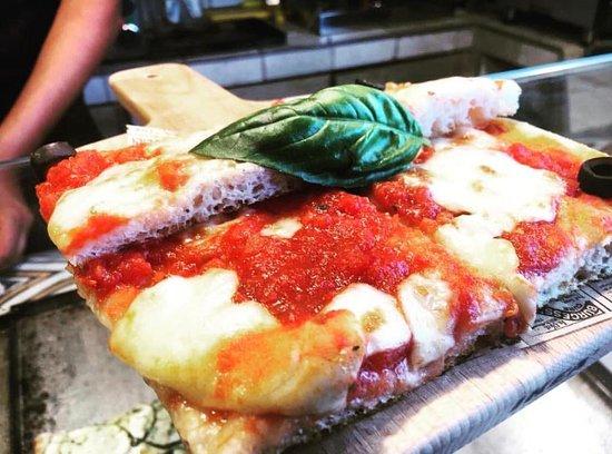 Pizza Piadina Since 2008