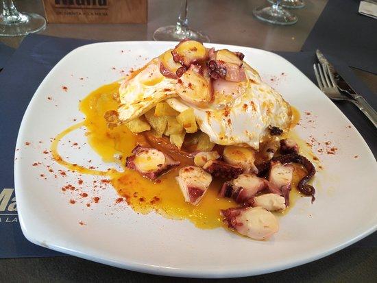 La Mafia se Sienta a la Mesa