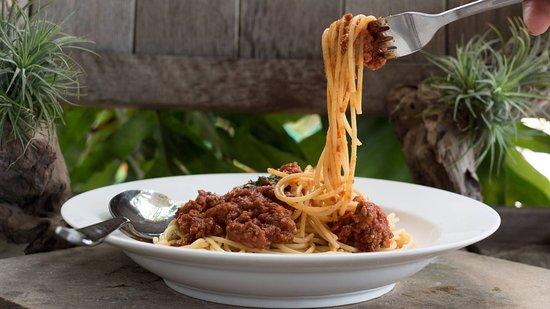 Yam Yam Cafe & Restaurant