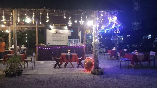 Sunbeach Restaurant & Bar