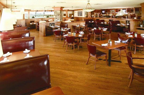 Minervas Grill And Bar