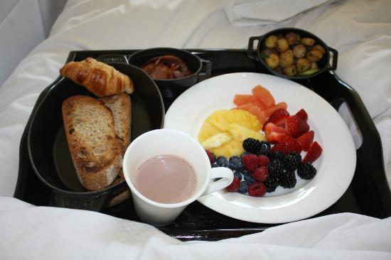 Lucy Restaurant and Bar