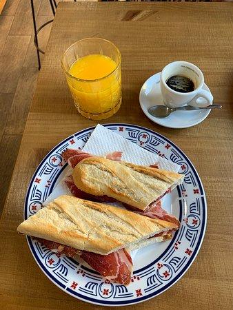 Jamoneria Marcial Valencia