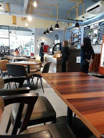 The Summerbean Coffee & Dining