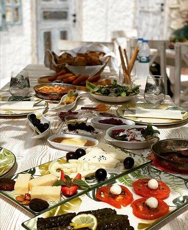 Ekmek Kokusu Alacati