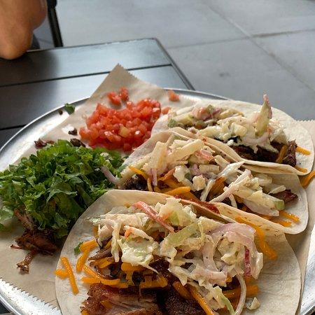 Oak & Embers Tavern - Pinecrest